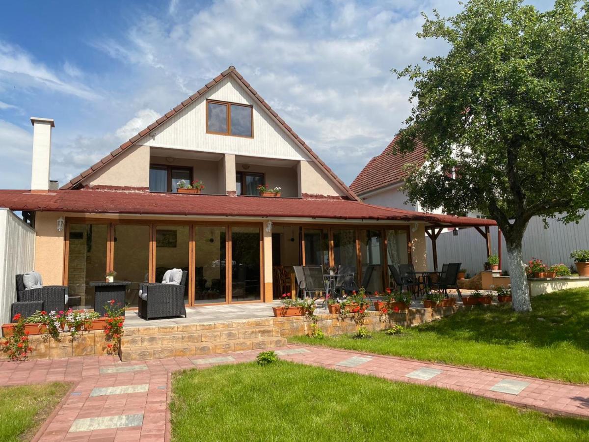 Vila Crisalia Sibiel -Sibiu (Adults Only) Dış mekan fotoğraf